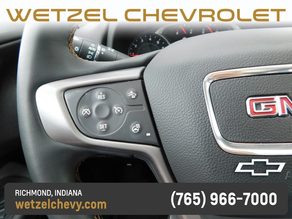 Used 2023 Silver GMC AT4 image 29