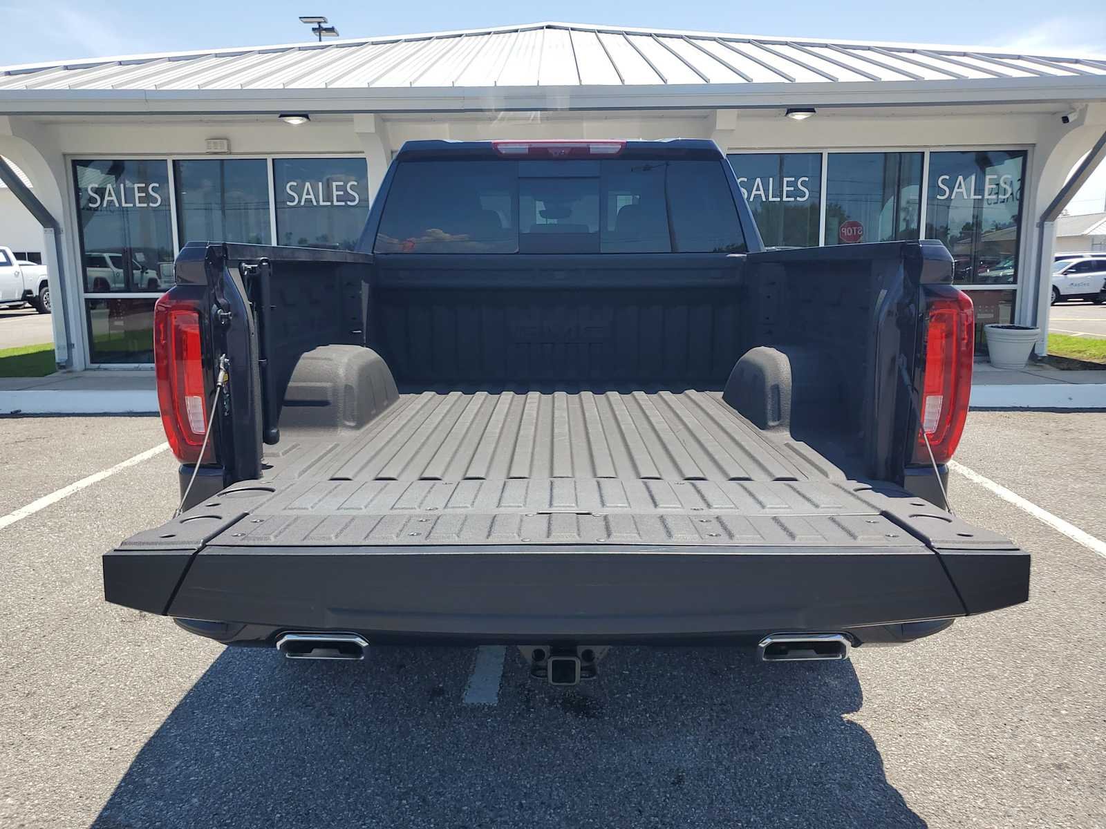 Used 2025 Titanium Rush Metallic GMC Denali image 6