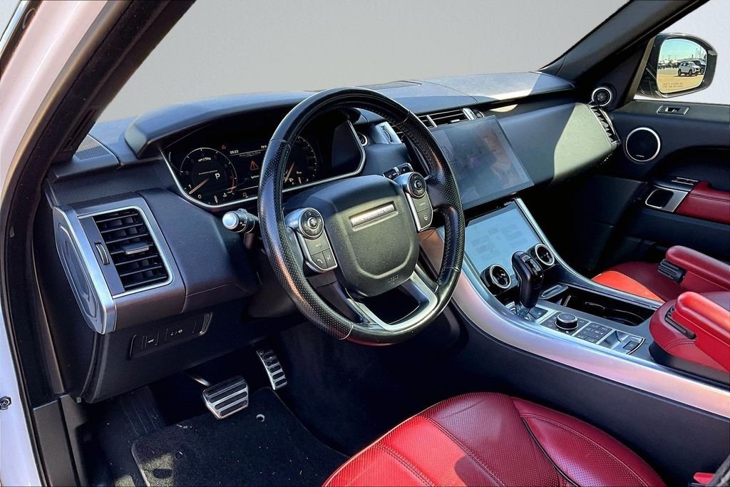 Used 2016 White Land Rover 5.0L V8 Supercharged image 12
