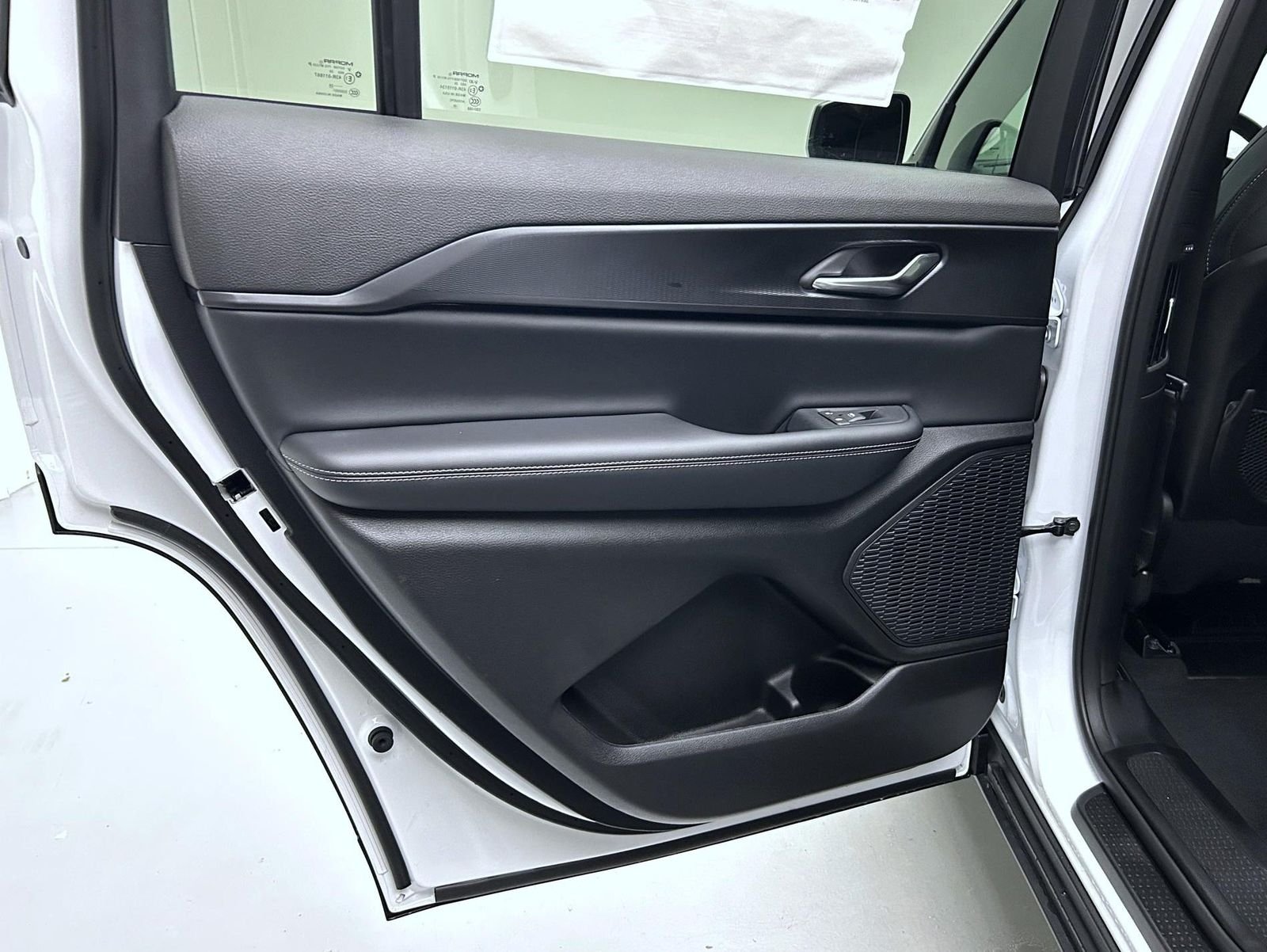 New 2026 Bright White Clearcoat Jeep Laredo image 21