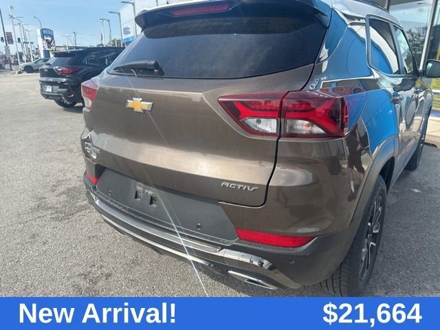 Used 2022 Zeus Bronze Metallic Chevrolet ACTIV image 13