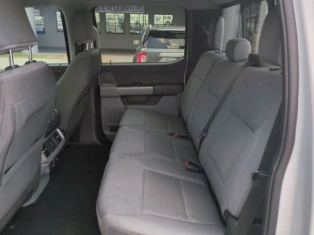 Certified Used 2024 Oxford White Ford XLT image 14