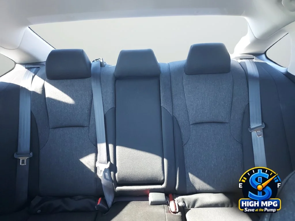 Used 2026 Gray Honda SE image 33