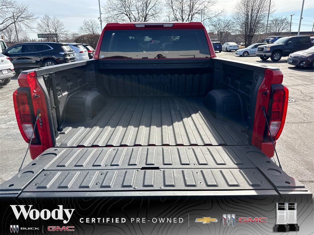 2023 GMC SIERRA - Image 32