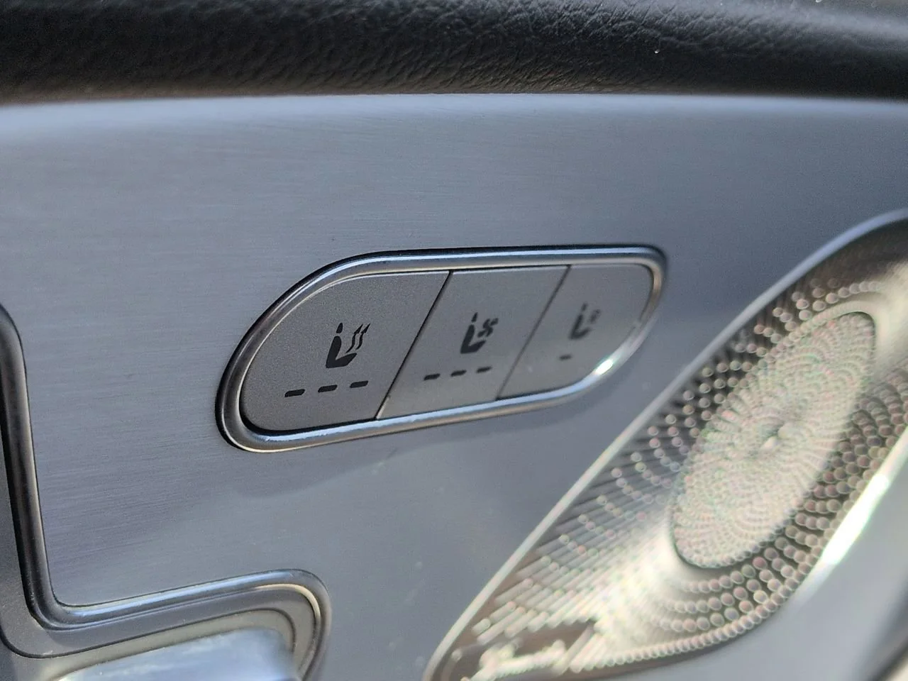 Used 2025 Selenite Gray Metallic Mercedes-Benz GLE 350 image 25