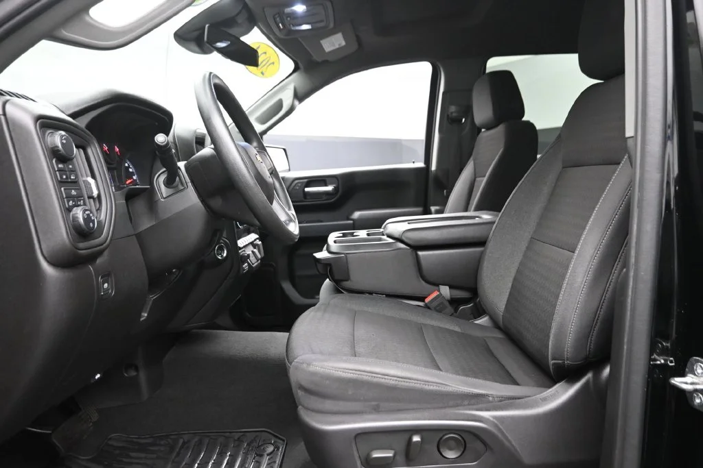 Used 2024 Black Chevrolet Custom image 16