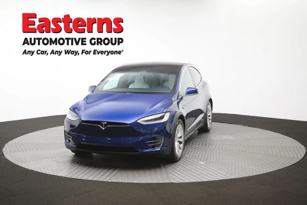 Used 2017 Blue Tesla 100D image 50