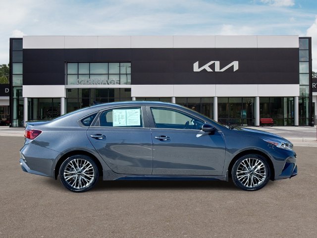 Used 2023 Gray Kia GT-Line image 9