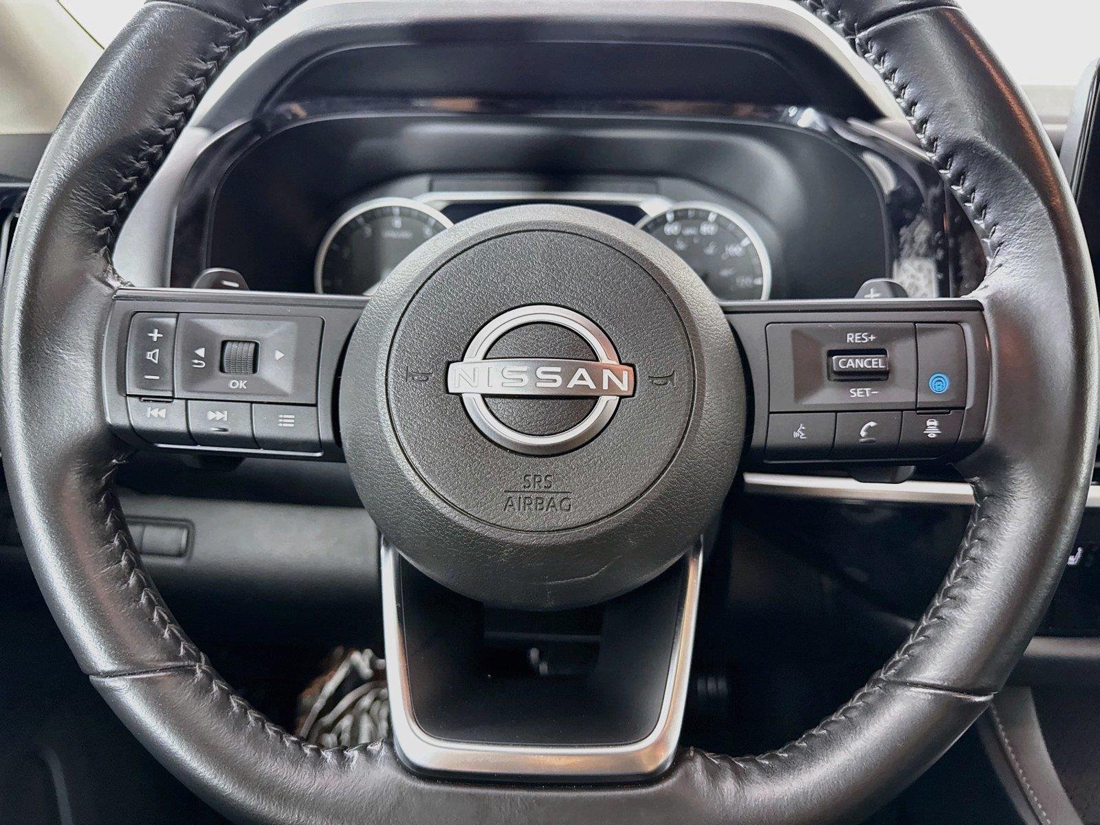 Used 2024 Super Black Nissan SV image 16