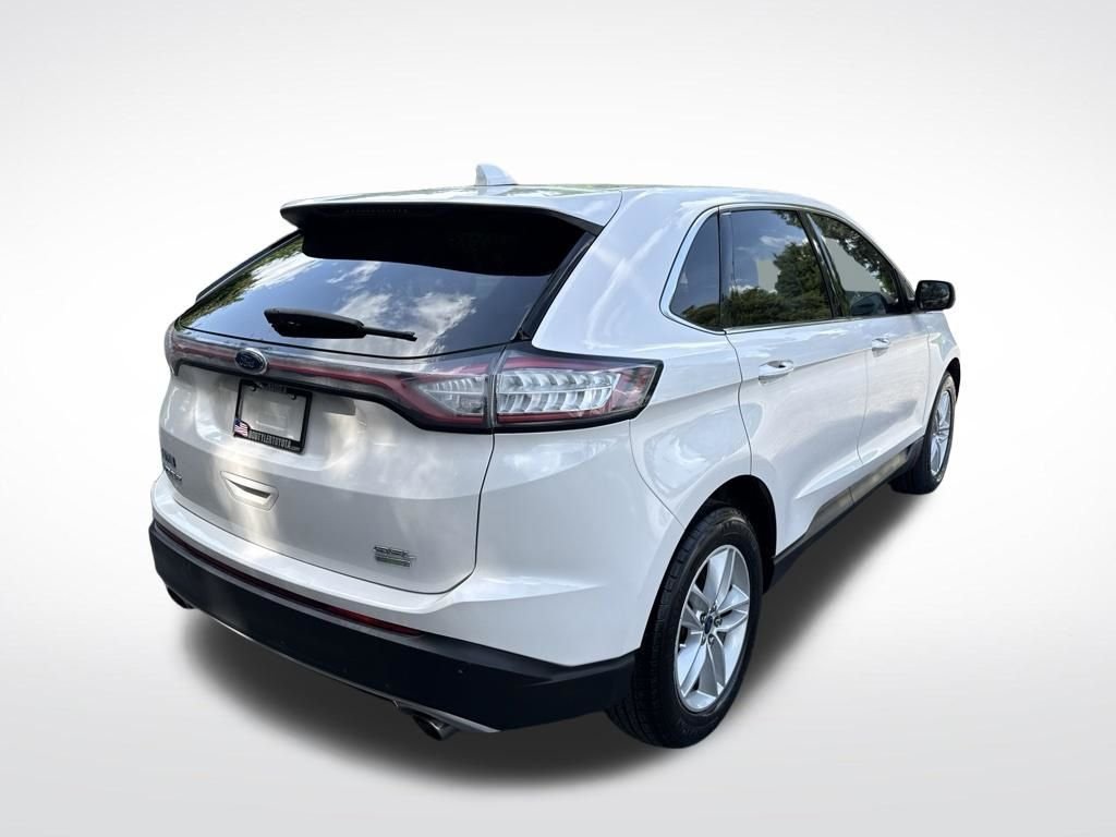 Used 2018 White Ford SEL image 4