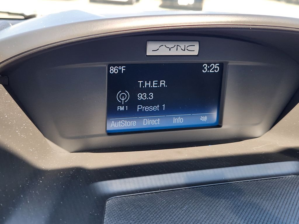 Used 2018 Silver Ford SE image 20
