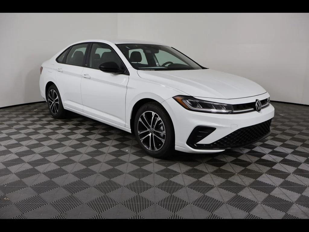 New 2026 White Volkswagen 1.5T Sport image 7