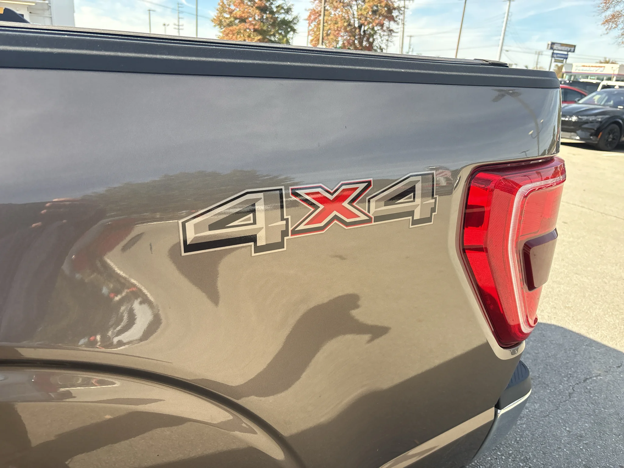 Used 2021 Stone Gray Metallic Ford XLT image 6