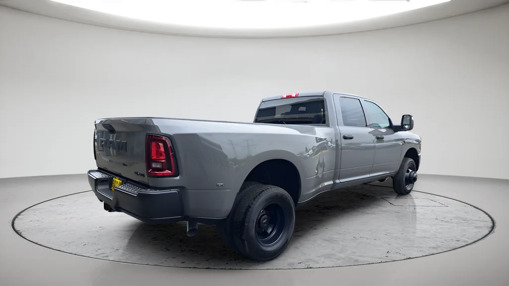 New 2026 Ceramic Gray Clear-Coat Exterior Paint RAM Tradesman image 3