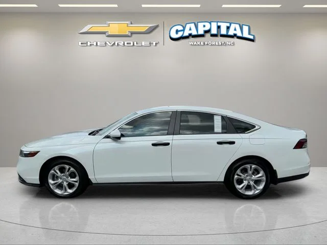 Used 2024  Honda LX image 2