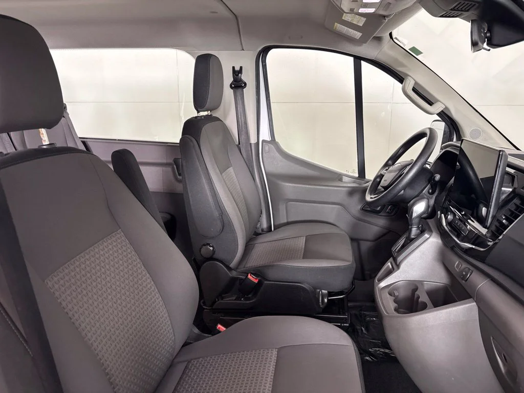 Used 2024 White Ford XLT image 18