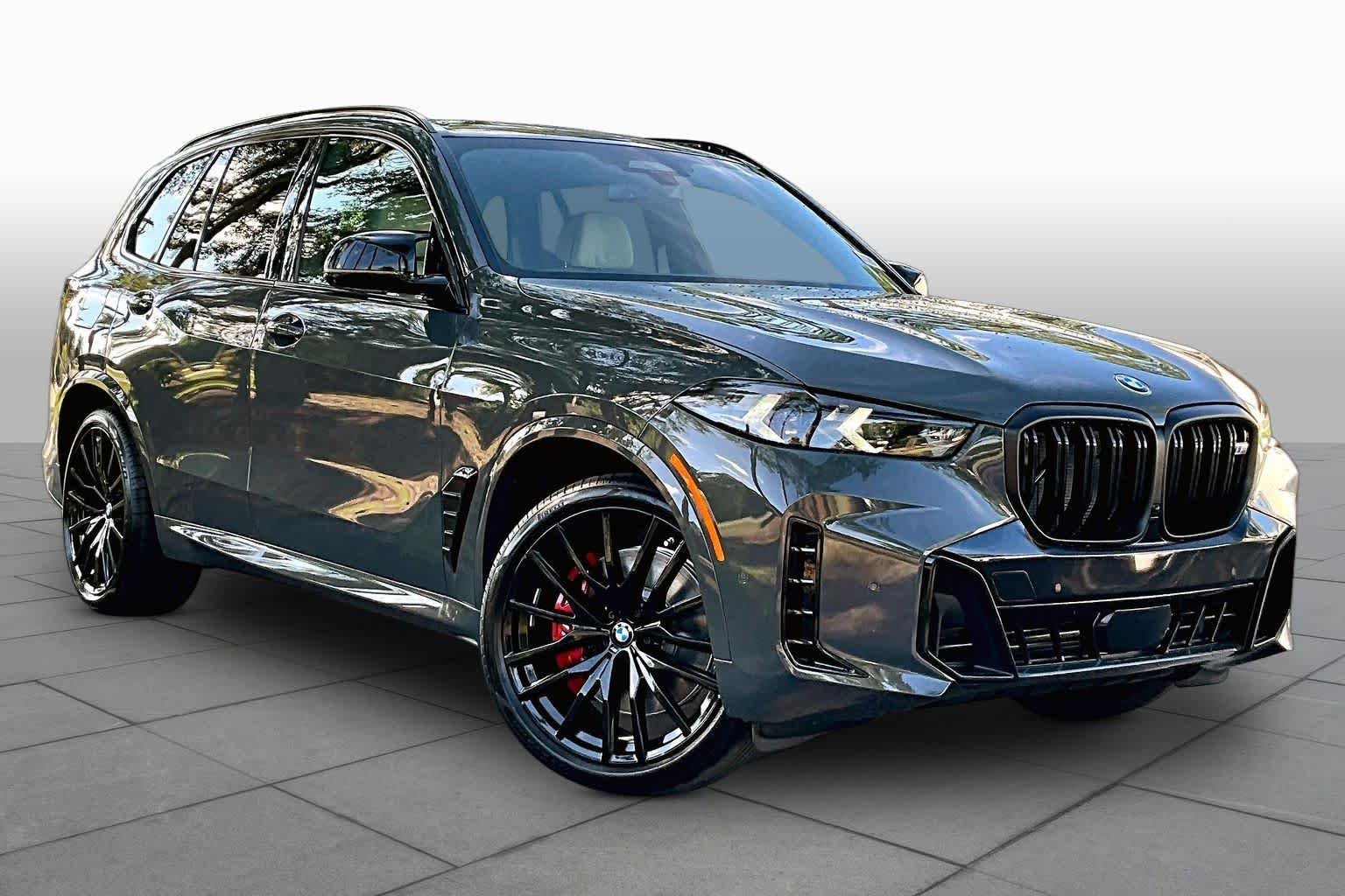 New 2026 Dravit Grey Metallic BMW M60i image 2