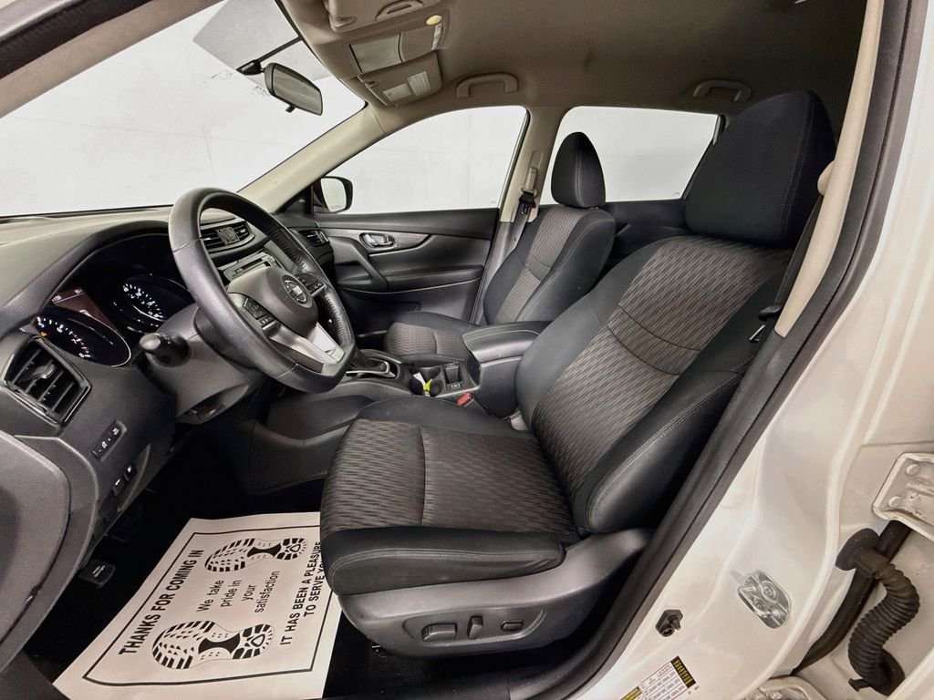 Used 2018 Pearl White Nissan SV image 2