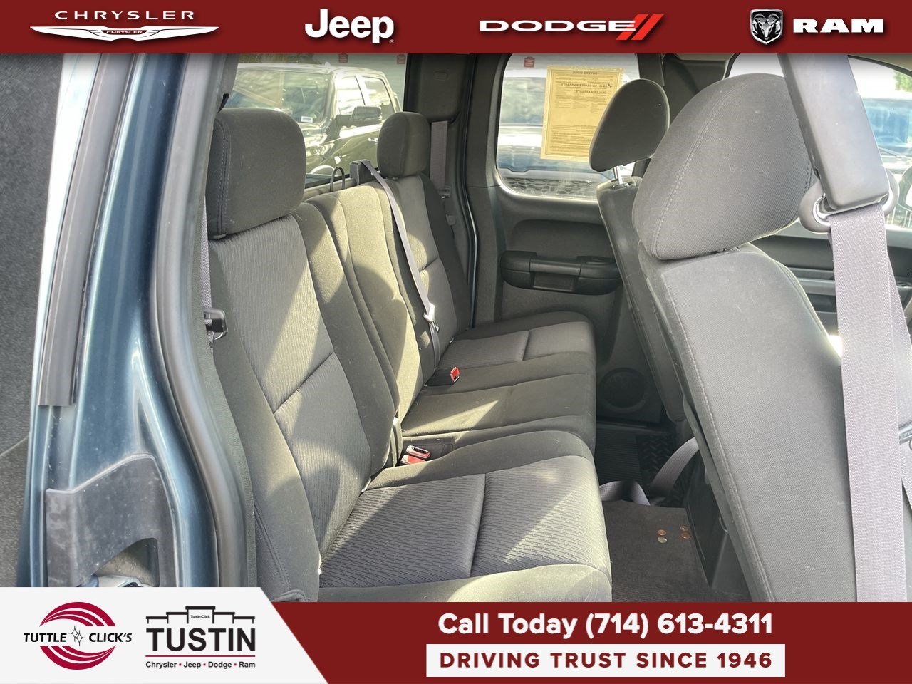 Used 2011 Stealth Gray Metallic GMC SLE image 26