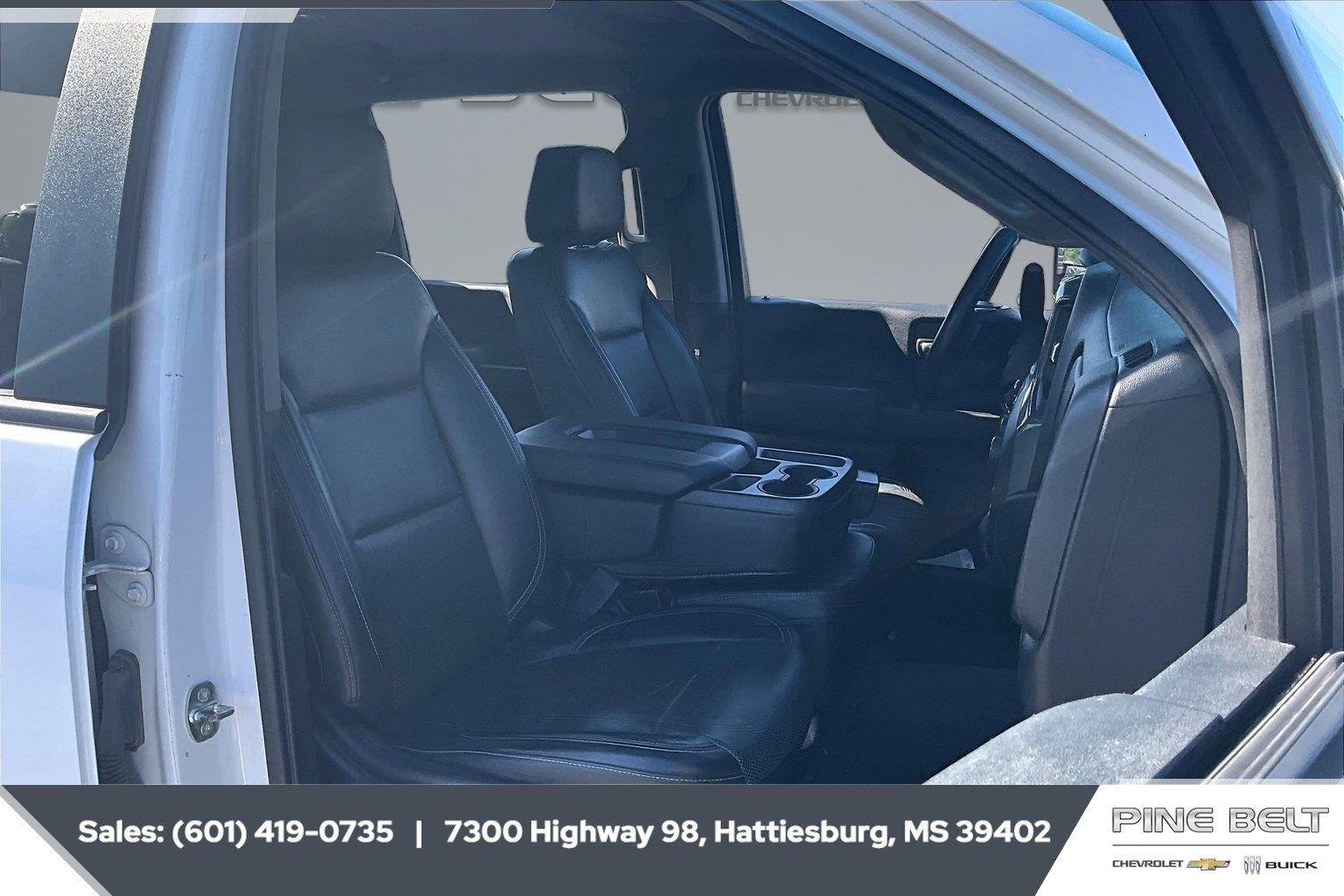 Used 2021 SUMMIT WHITE Chevrolet Custom image 7