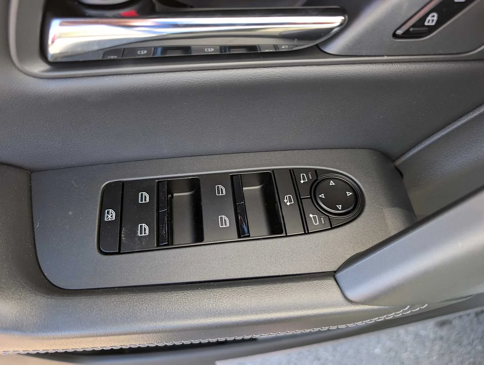 New 2026 Machine Gray Metallic Mazda 2.5 S Preferred image 32