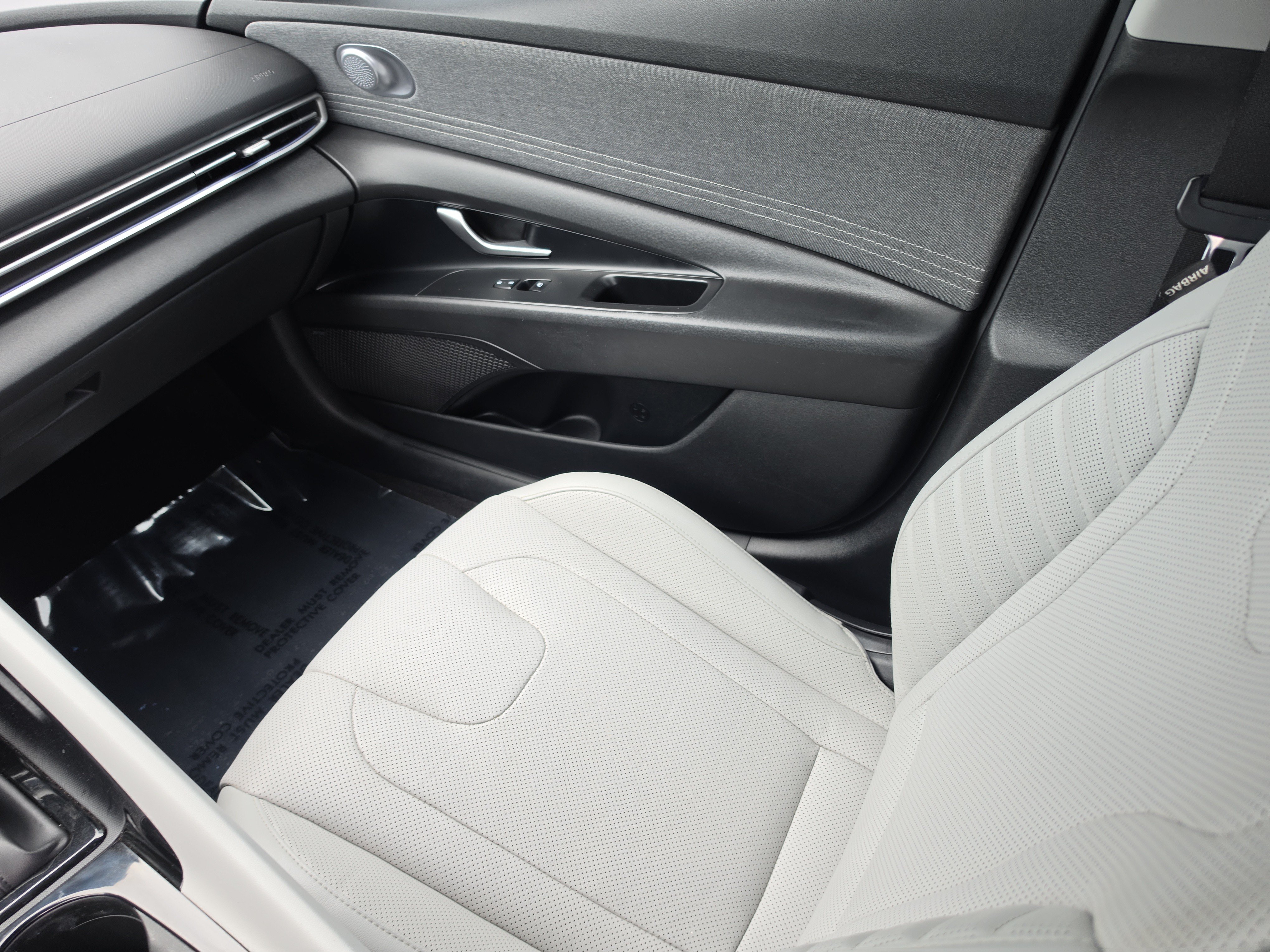 Used 2022 Portofino Gray Hyundai Limited image 15