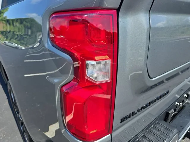 New 2026 Sterling Gray Metallic Chevrolet High Country image 35