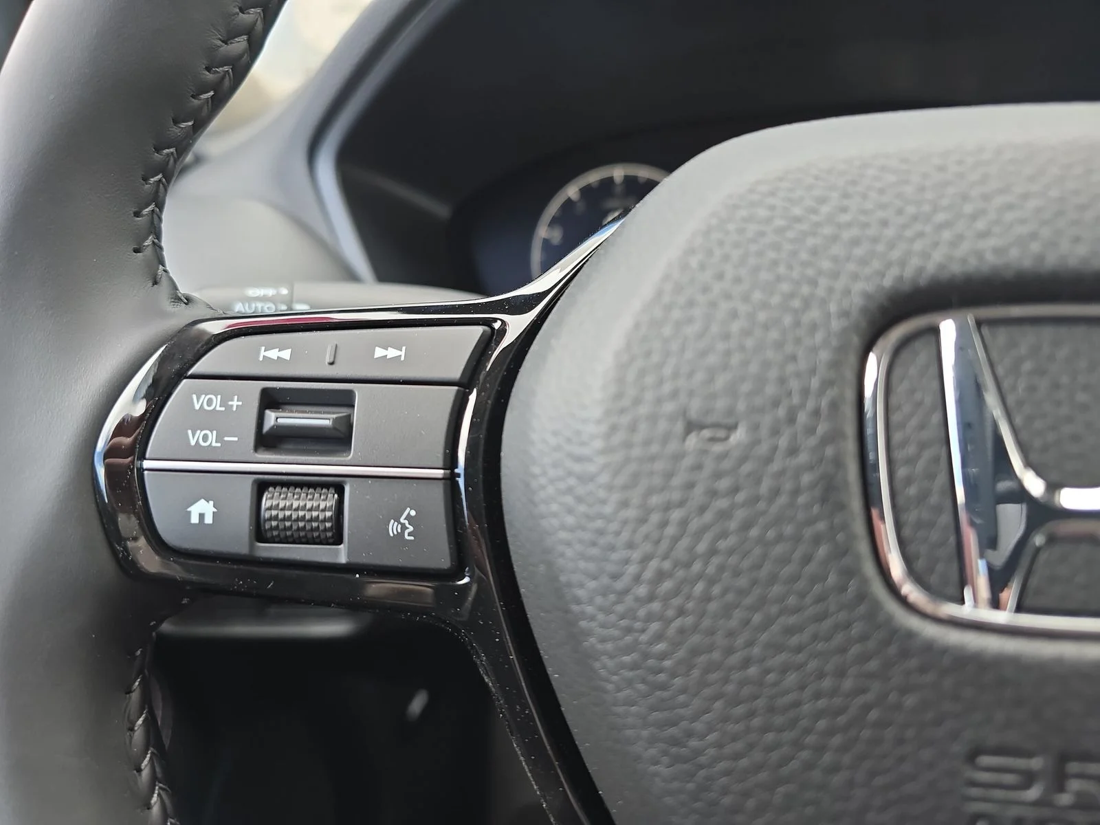 New 2027 Urban Gray Pearl Honda EX-L image 16