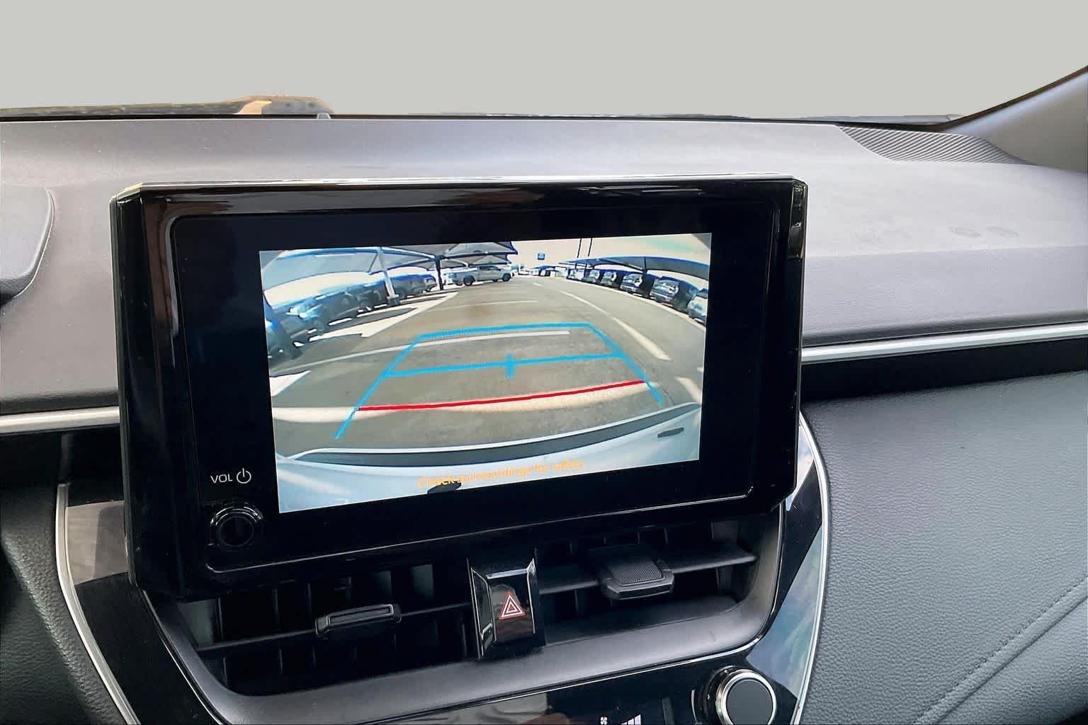 Used 2025 Ice Cap Toyota SE image 25