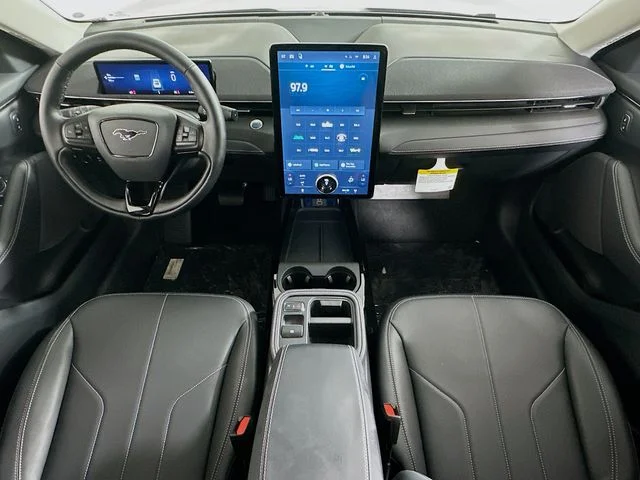 New 2026 Gray Ford Select image 13