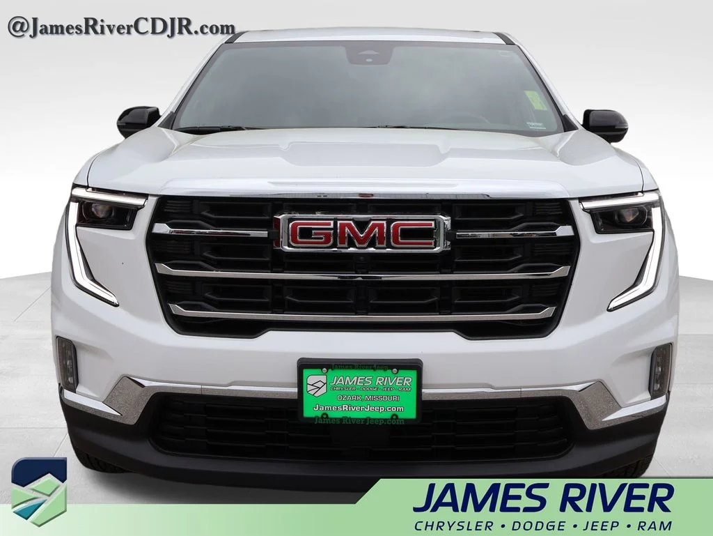 Used 2026 White GMC Elevation image 7