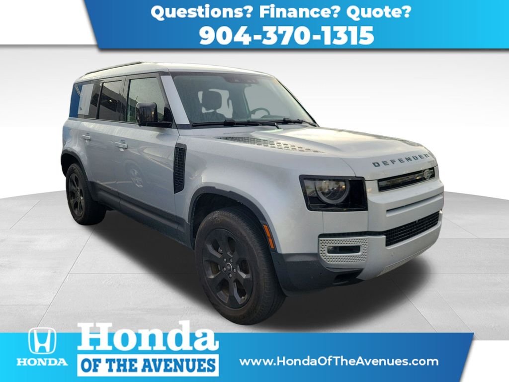 Used 2024 Silicon Silver Premium Metallic Land Rover S image 1