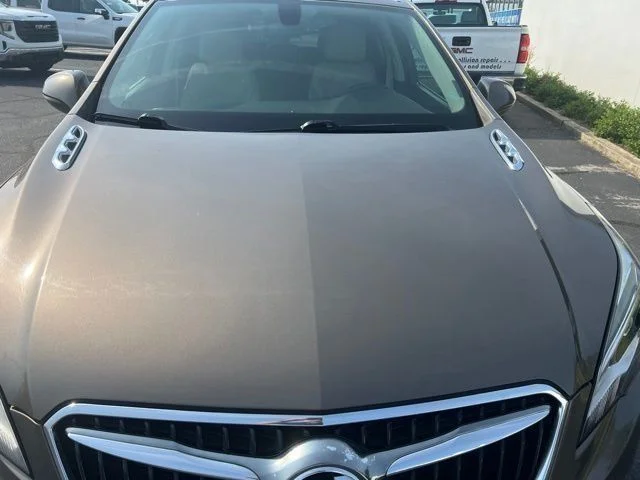 Used 2019 Brown Buick Essence image 10