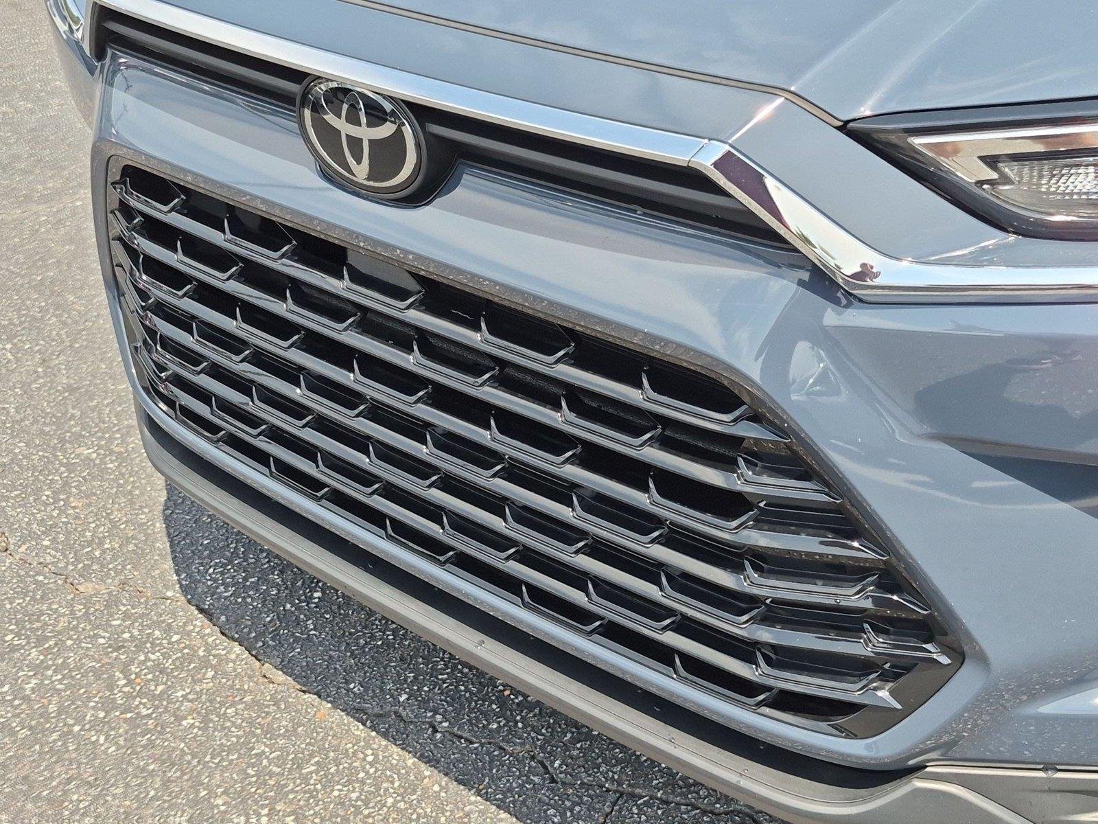 Used 2026 Storm Cloud Toyota Hybrid XLE image 14