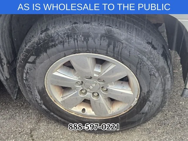 Used 2012 Silver GMC Hybrid image 10