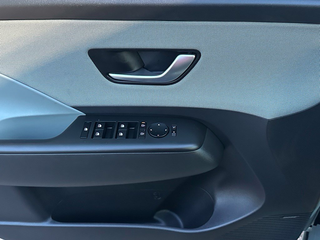 2025 Hyundai Kona EV Limited - Photo 10