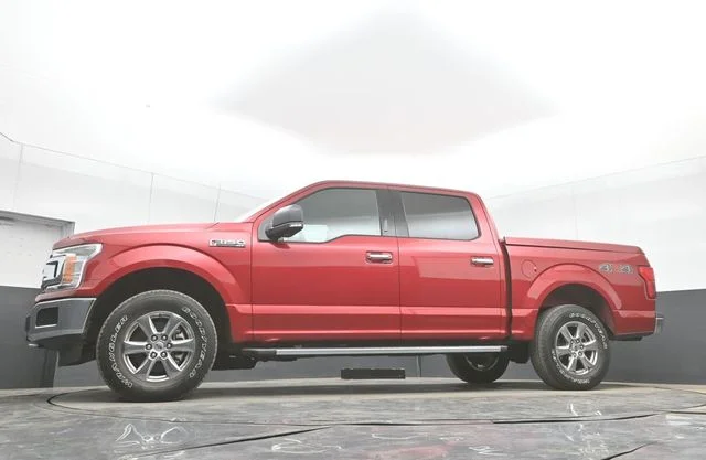 Used 2020 Red Ford XLT image 29