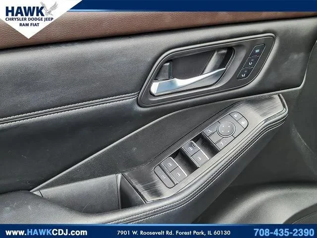 Used 2023 Gray Nissan SL image 14
