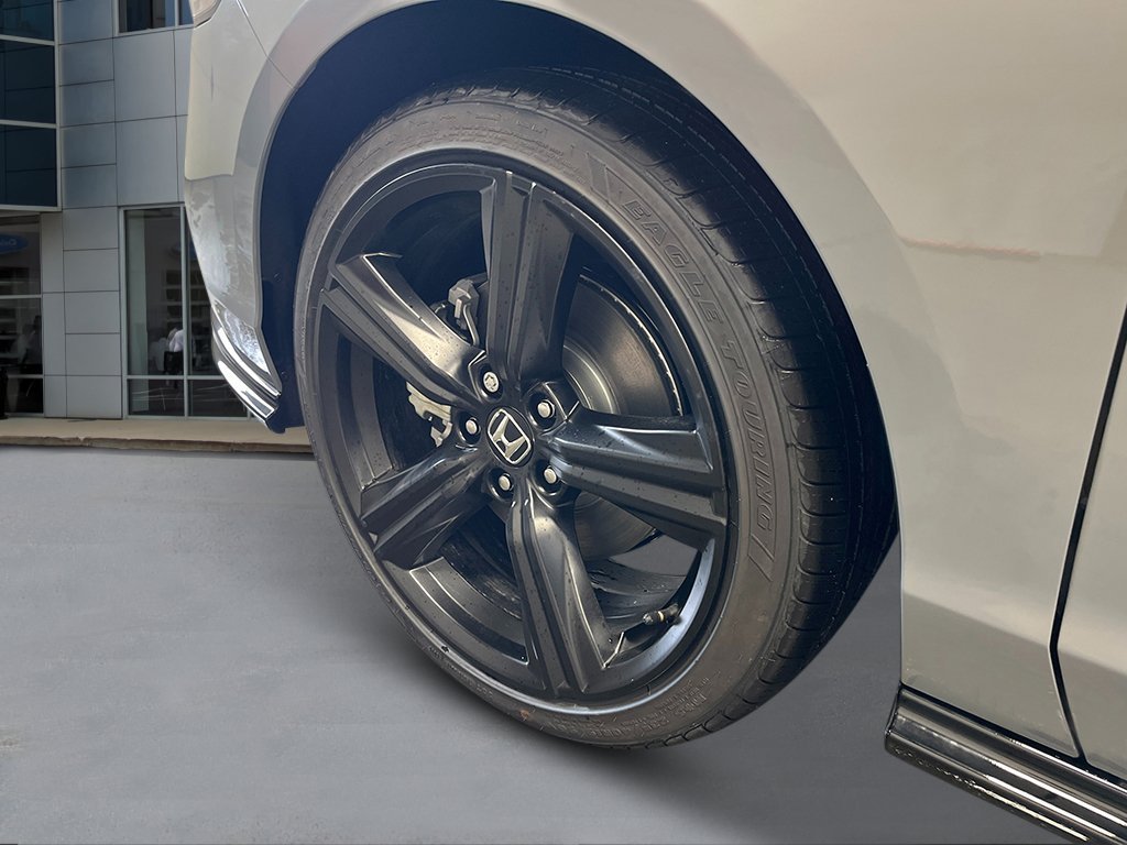 New 2026 Urban Gray Pearl Honda Sport-L image 12