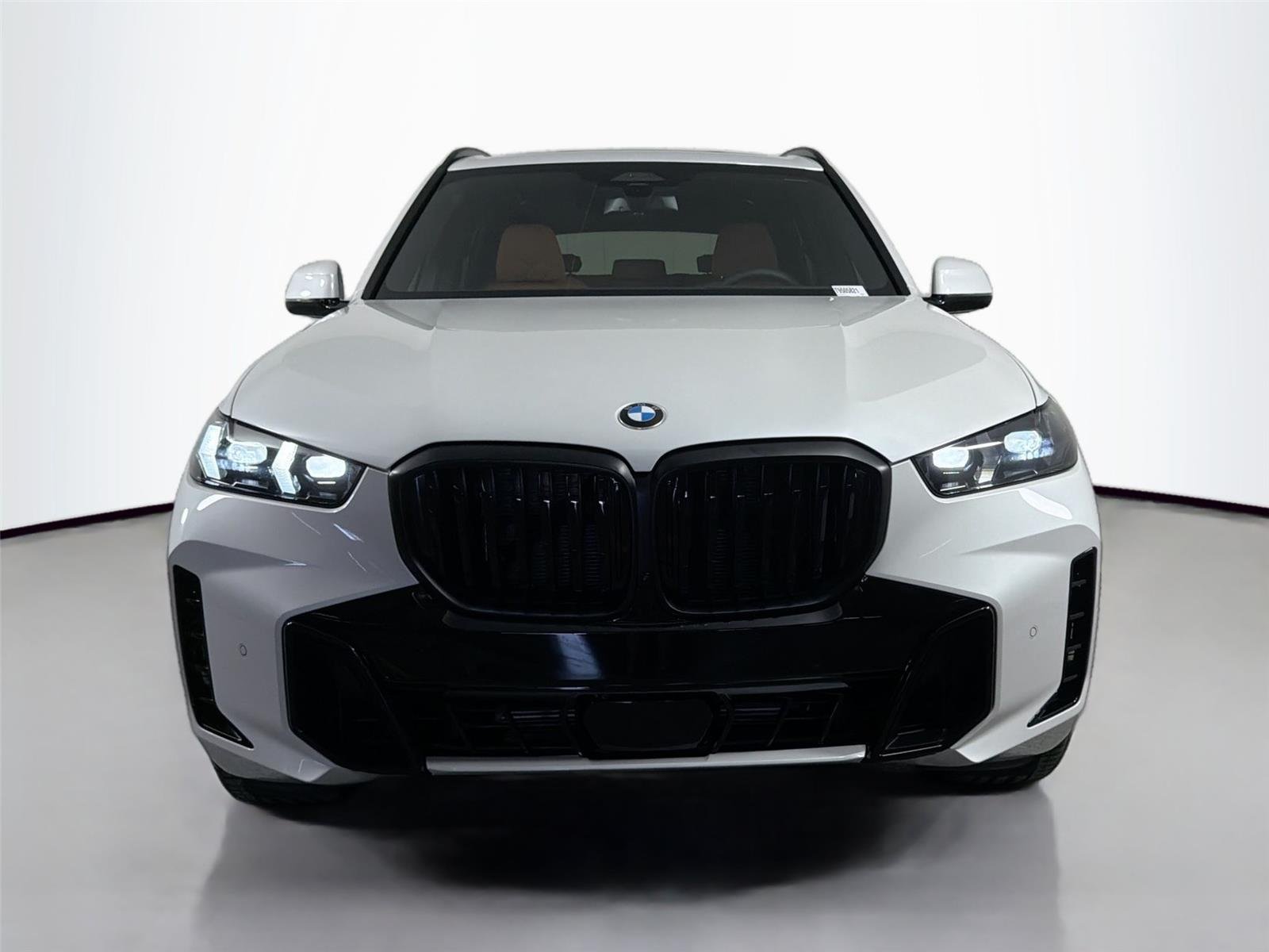 New 2026 Mineral White Metallic BMW xDrive40i image 2