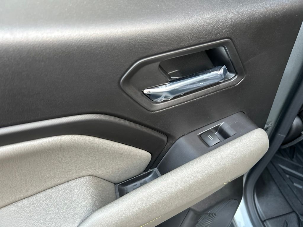 Used 2026 Gray Chevrolet ZR2 image 25