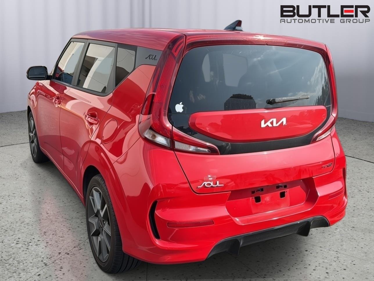 Used 2022 Inferno Red Kia GT-Line image 10