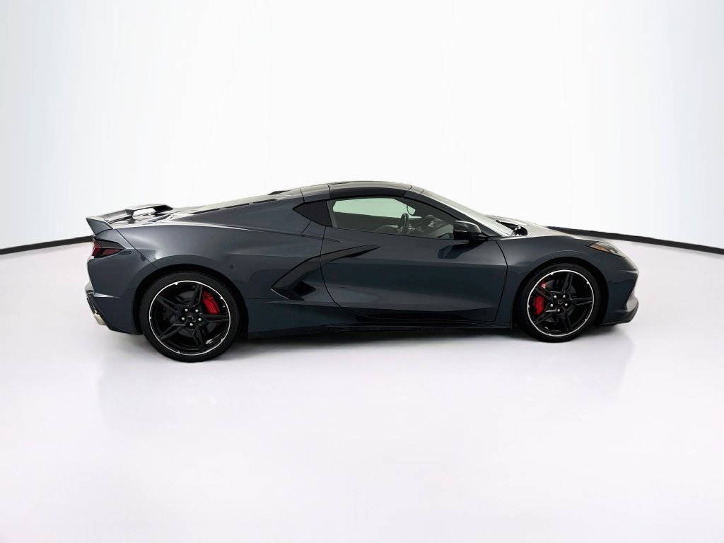 Used 2020 Gray Chevrolet Stingray image 4