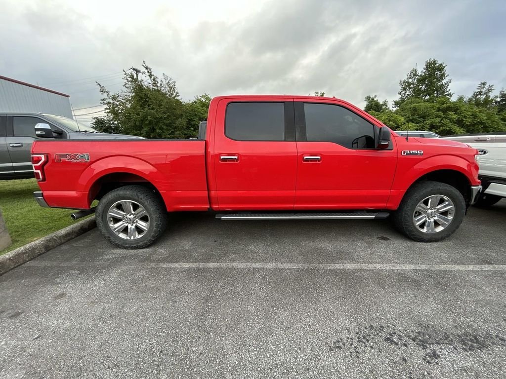 Used 2018 Race Red Ford XLT image 3