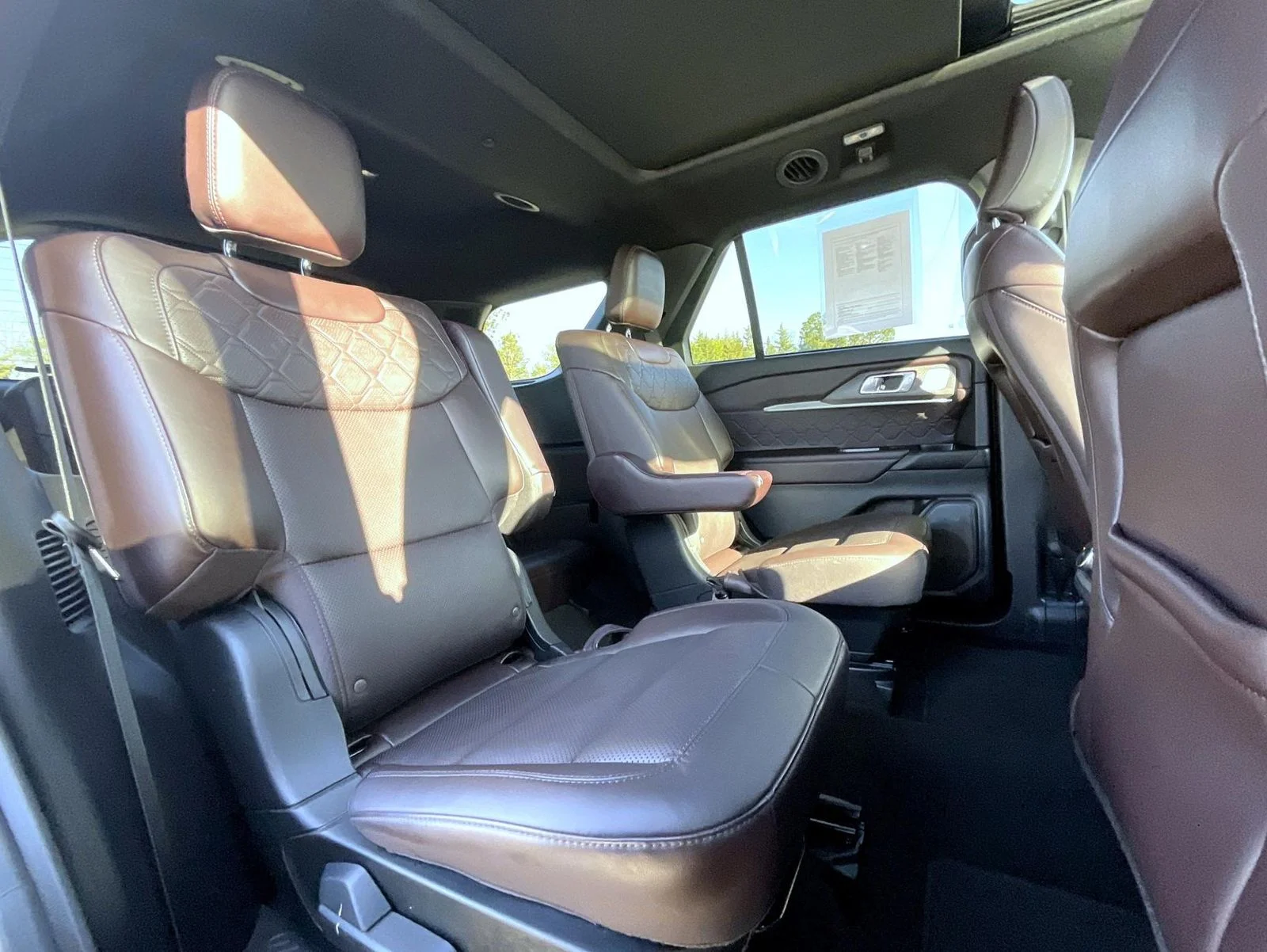 Used 2025 White Ford Platinum image 22