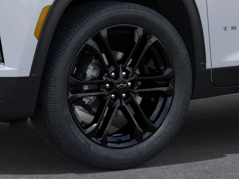 New 2027 Polar White Tricoat Chevrolet LT image 9