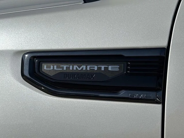 Used 2023 White GMC Denali Ultimate image 21