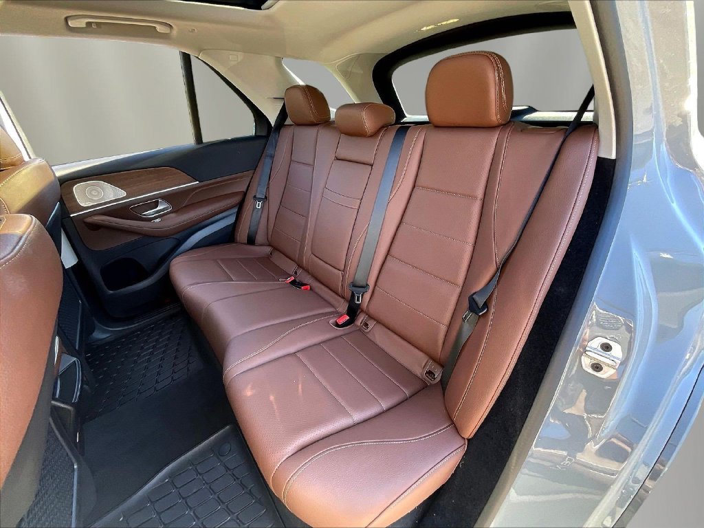 Certified Used 2025 MANUFAKTUR Alpine Gray Mercedes-Benz GLE 350 image 24