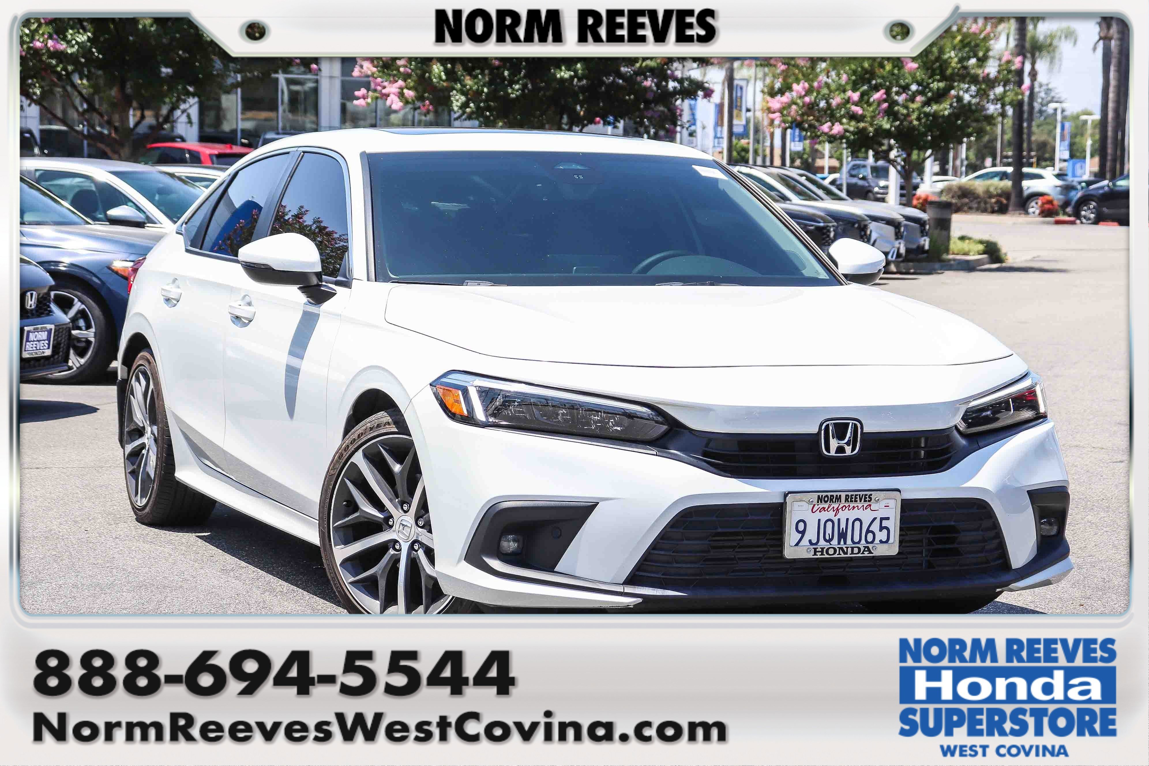 2024 Honda Civic Touring CVT's photo