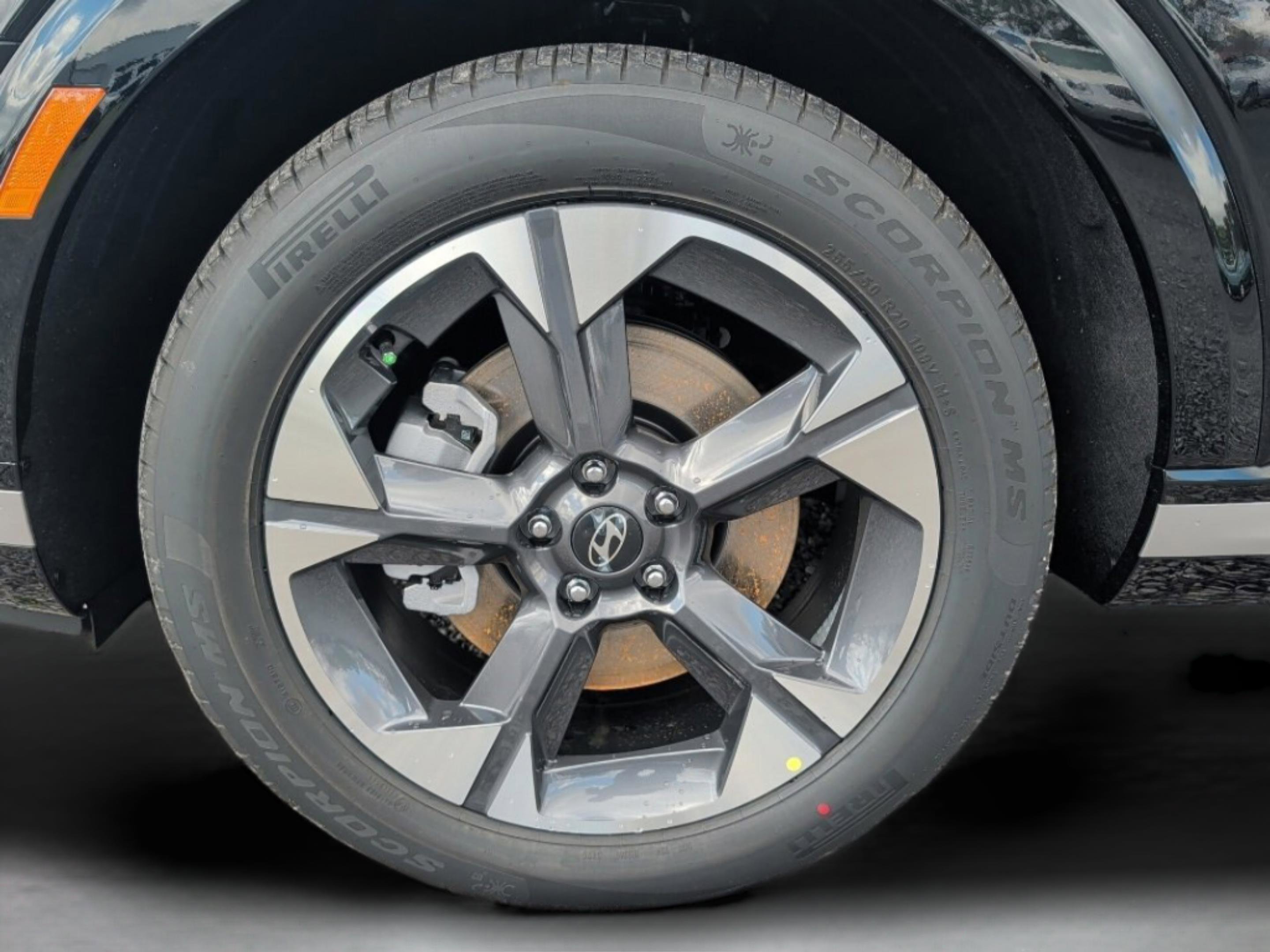 New 2026 Abyss Black Pearl Hyundai Limited image 39